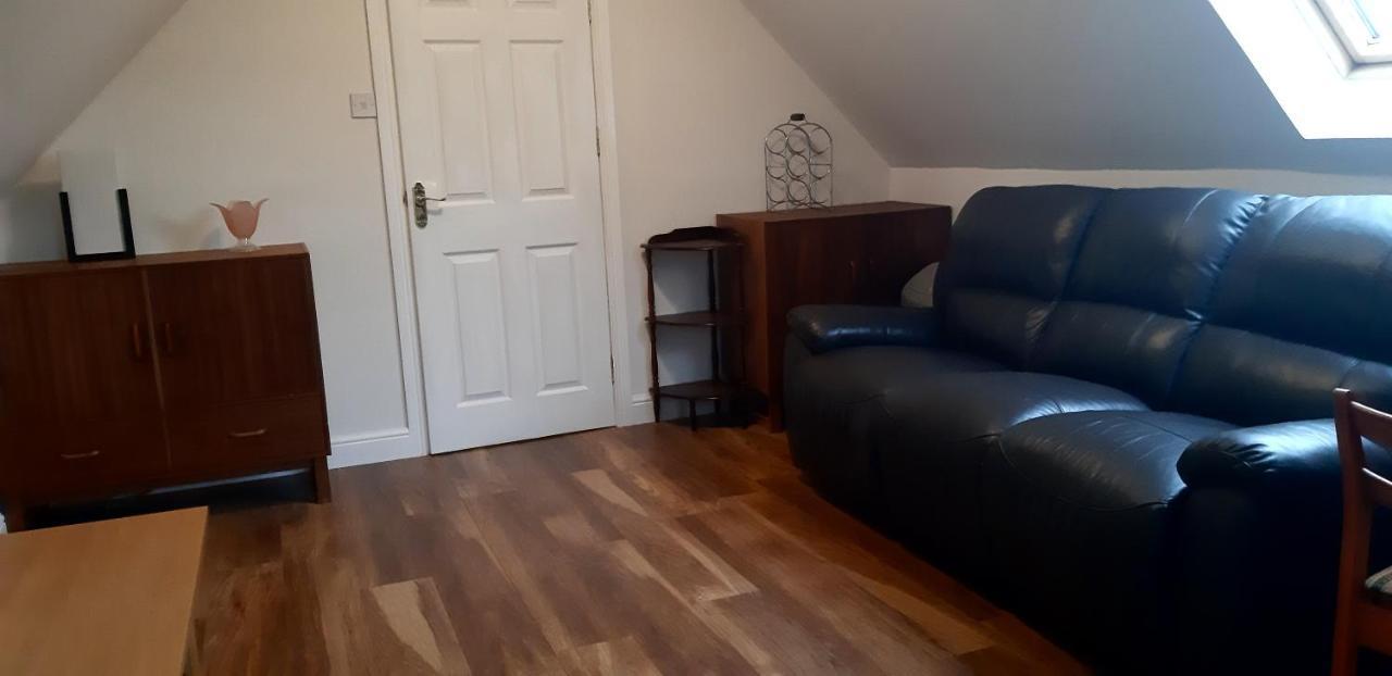 Spacious One Bedroom Apartment In North Kessock Інвернесс Екстер'єр фото